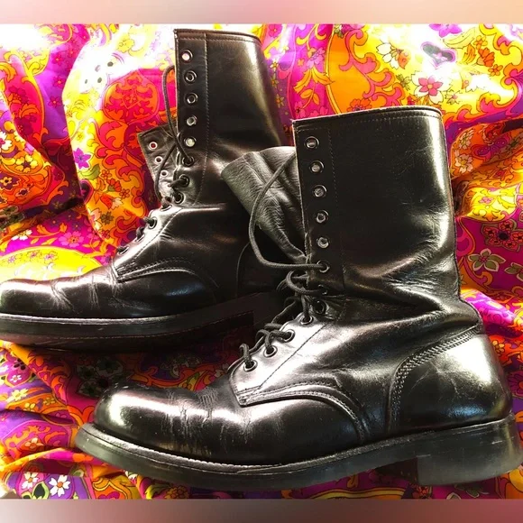 Men's (Unisex) Army Combat Drill 12 Hole Lace Up Boots - Picture 9 of 16